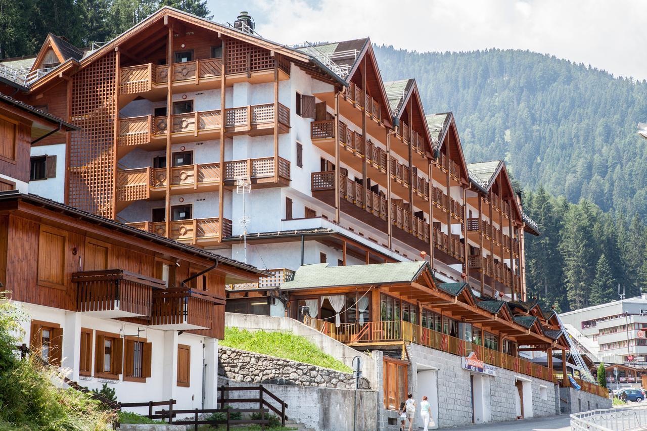 Armon Greenblu Hotel & Wellness Folgarida Buitenkant foto
